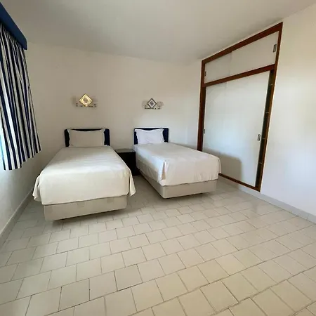 In Grand Muthu Oura View Club Apartamento